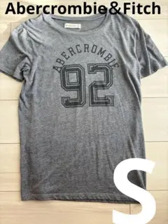 アバクロンビー＆フィッチAbercrombie & Fitch TシャツSのサムネイル