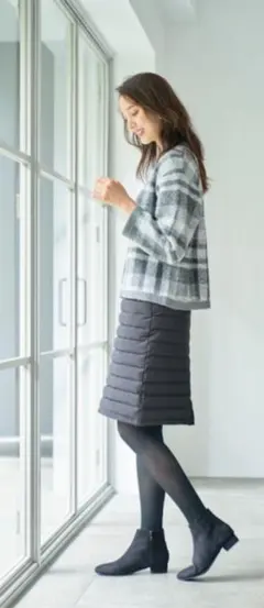 エヌプラス　N＋　ダウンスカート　ブラック