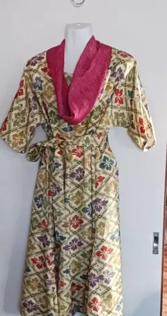 着物リメイク　和柄ワンピース