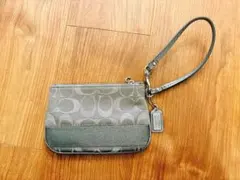 COACH　ミニポーチ　グレー