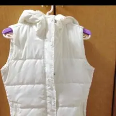 adidas originals ダウンベスト