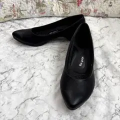Re:getA リゲッタ　ポインテッドトゥ プレーンパンプス　黒のサムネイル
