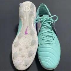 NIKE ティエンポレジェンド10 AG-PRO 53