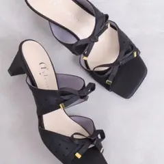 ダイアナ ドット柄ダブルリボンミュールサンダル