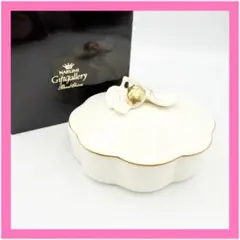 Item thumbnail for item a78bf7a1-8113-4351-892b-9edf26bb7c34