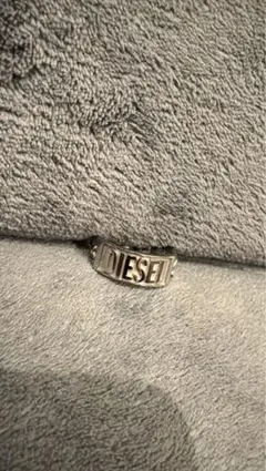 DIESEL ロゴ入り シルバーリング