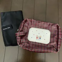 【familiar風】 おむつポーチ とおむつ替えシートのお得な2種セット❗️のサムネイル