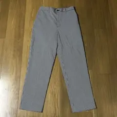 黒 カジュアルパンツ