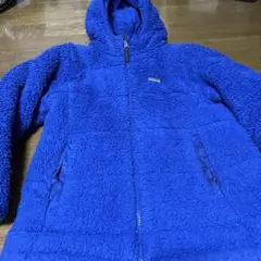 patagonia フリースリバーシブルアウター青色 フード付きのサムネイル