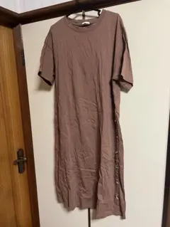 お値下げ相談歓迎！GU 明るめブラウン半袖シャツロングワンピーススリットデザイン