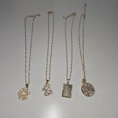 龍 ドラゴン デザイン ゴールドカラーネックレス ペンダント4点セット