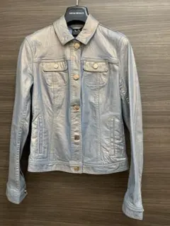 新品未使用品　ARMANIの光の当て方で色味が変わって見えてオシャレです！のサムネイル