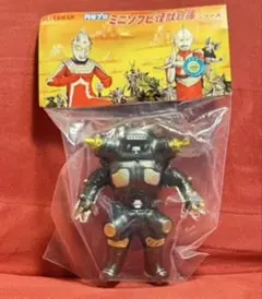 KAIJIN x One up. キングジョー RBC ソフビ ウルトラマン - メルカリ