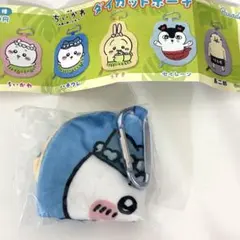 映画 ちいかわ ダイカットポーチ ハチワレ