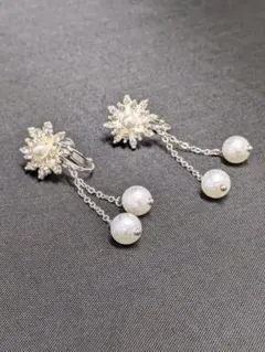 【ハンドメイド】キラキラ輝くコットンパールイヤリング