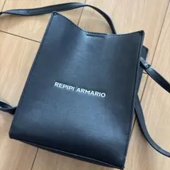 REPIPI ARMARIO ショルダーバッグ ブラック
