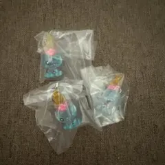 ディズニーキャラクターサマー キーホルダー　めじるしアクセサリー　スクランプ