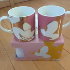 Francfranc新品未使用ミッキー＆ミニーマグカップ2個セット