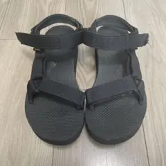 Teva ブラック スポーツサンダル