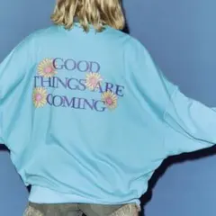フラワーロゴルーズプルオーバーのサムネイル