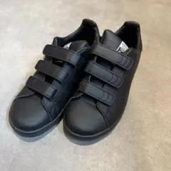 adidas スニーカー　アディダス　スタンスミス　ベルクロ　ジュニア