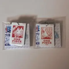 ONE PIECE ホワイトアクリルキーホルダー　ルフィ　ナミ　セット