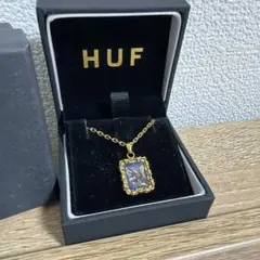 箱付き HYKE シルバーネックレス - メルカリ