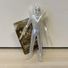 ウルティメイトシャイニングウルトラマンゼロ 運命の衝突ver.　限定ソフビのみ