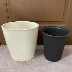 シンプル　モノトーンのゴミ箱　2個セット