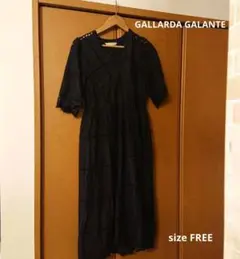 比較的綺麗　ガリャルダガランテ レース ロングワンピース 刺繍 黒のサムネイル