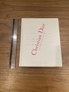 お値下げ！クリスチャンディオール生誕100周年カタログ 2026年最新】ディオール展 図録の人気アイテム - メルカリ