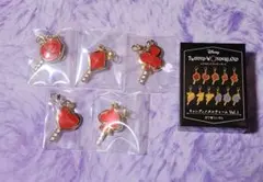 ツイステ　キャンディメタルチャーム　ハーツラビュル　セット