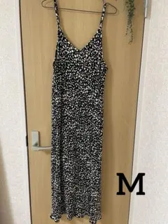 モノトーン ダルメシアン柄 プリーツ キャミワンピース　M
