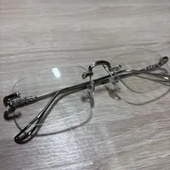 シルバーメタルフレーム 長方形メガネ