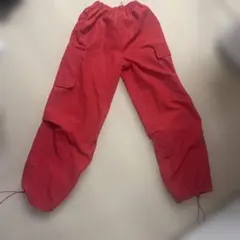 赤いカーゴパンツ ウエストゴム