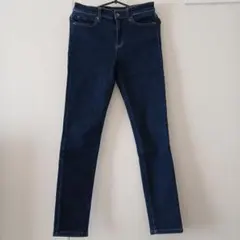 UNIQLO ウルトラストレッチスキニー 　26(66㎝)
