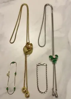 4点セット　エレガントな花モチーフネックレスセット