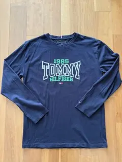TOMMY HILFIGER 長袖Tシャツ160㎝