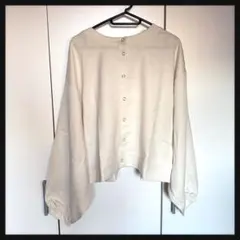 新品タグつきRAY CASSINレイカズン　ボリューム袖カーディガンオフホワイト