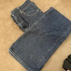 ユニクロ　ハイライズフレアジーンズ　24（61cm）