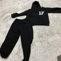 ブラックフード付きスウェットセット 17 サイズ150です