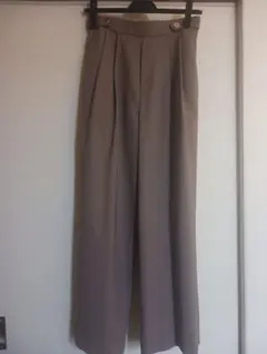 【ルクールブラン】モカ ワイドパンツ 金ボタン付き ゴム入り