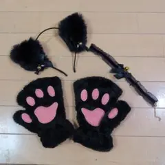 猫耳カチューシャ、肉球手袋、鈴付きチョーカーの3点セット