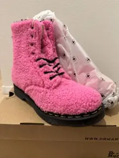 2025年最新】ドクターマーチン ピンクの人気アイテム - メルカリ