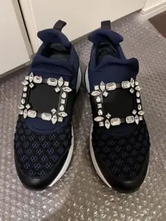 Roger Vivier ビジュー スニーカー 37のサムネイル