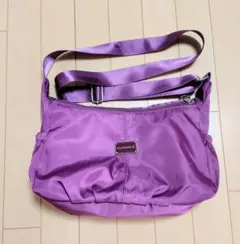 ナイロン製パープルショルダーバッグ