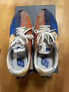 New Balance 327カラフルスニーカー