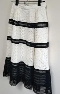 【美品】Danny&Anne　フレアスカート　レース　ダニーアンドアンのサムネイル