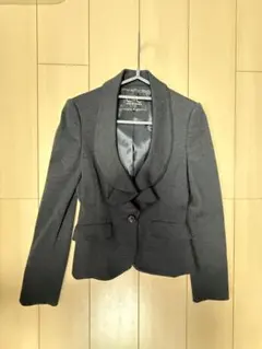 美品！！COUP DE CHANCE テーラードジャケット グレー 38のサムネイル
