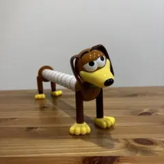 Item thumbnail for item f97d4aa4-6aa5-47c8-8278-1a08a043d6dc